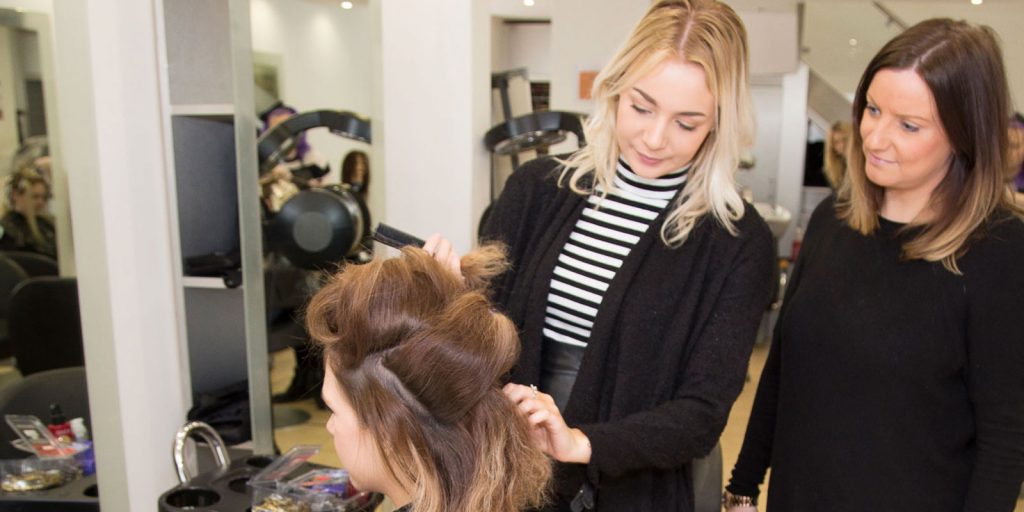 Best Hair Stylist Jobs in Canada